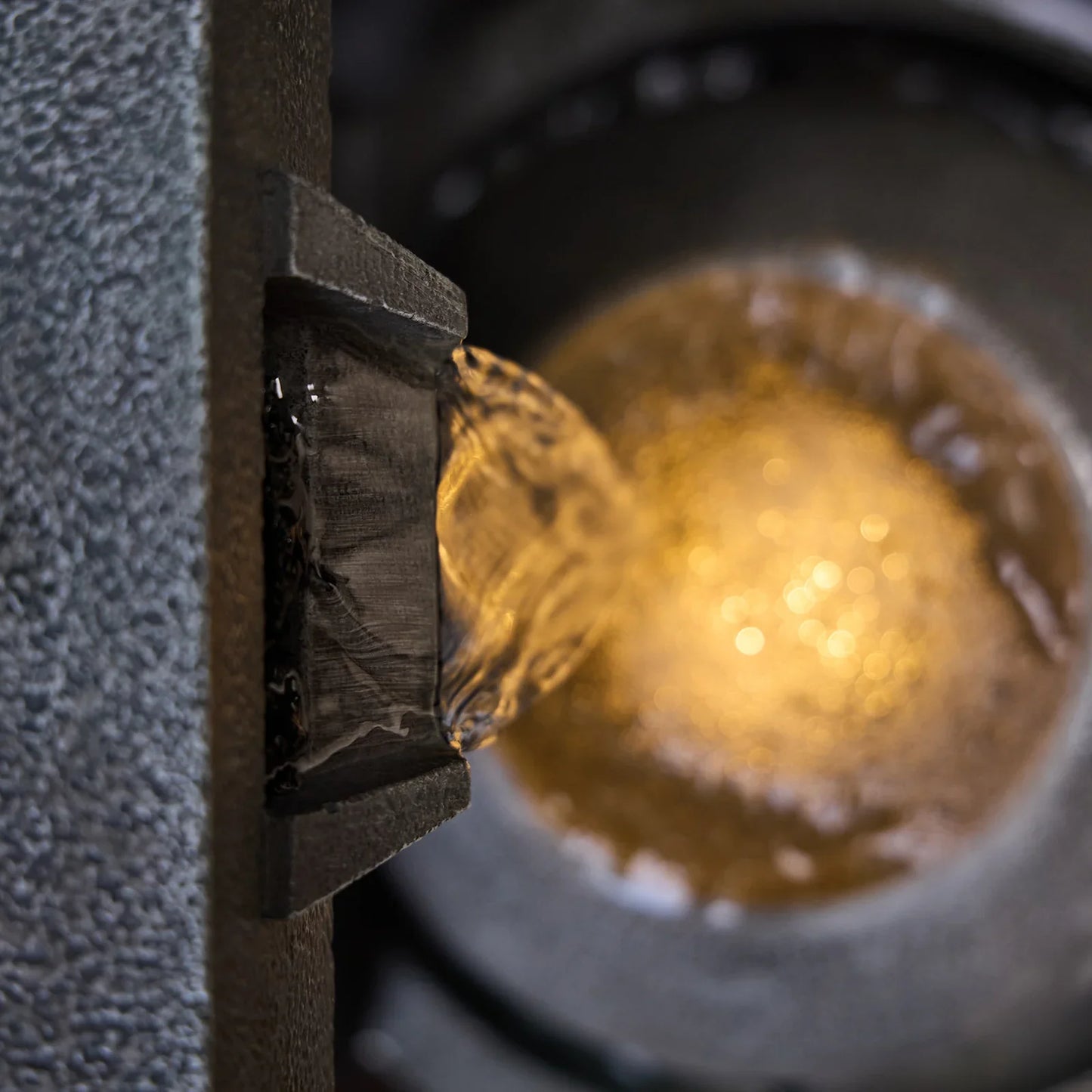 Lumos Modern Garden Water Feature with LED Illumination