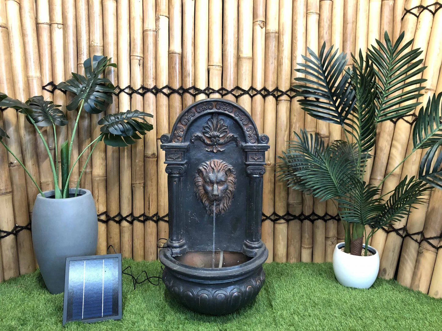 Solar Rustic Lion Spout Wall Water Feature with LED